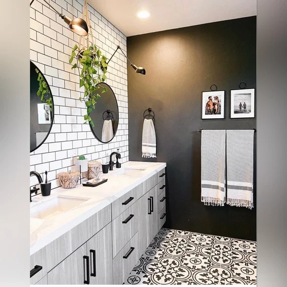 Set of Two Olive and Linen Pixel Turkish Towel / Throw - Picture 2 of 6